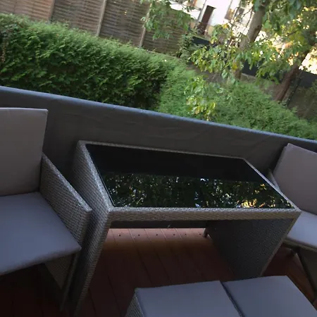 Blissplace 3 Zi Premium Apartment Nahe Getec Arena Mit Kingsize Betten Und Balkon Magdeburg Exterior foto