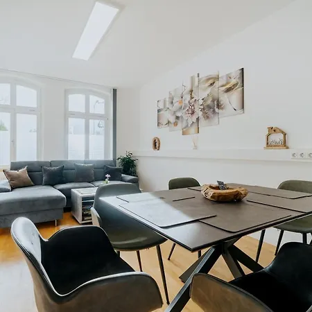Blissplace 3 Zi Premium Apartment Nahe Getec Arena Mit Kingsize Betten Und Balkon Magdeburg Exterior foto